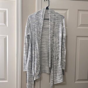 Marble Grey & White Cardigan (PTP:22-23”) fits like XL